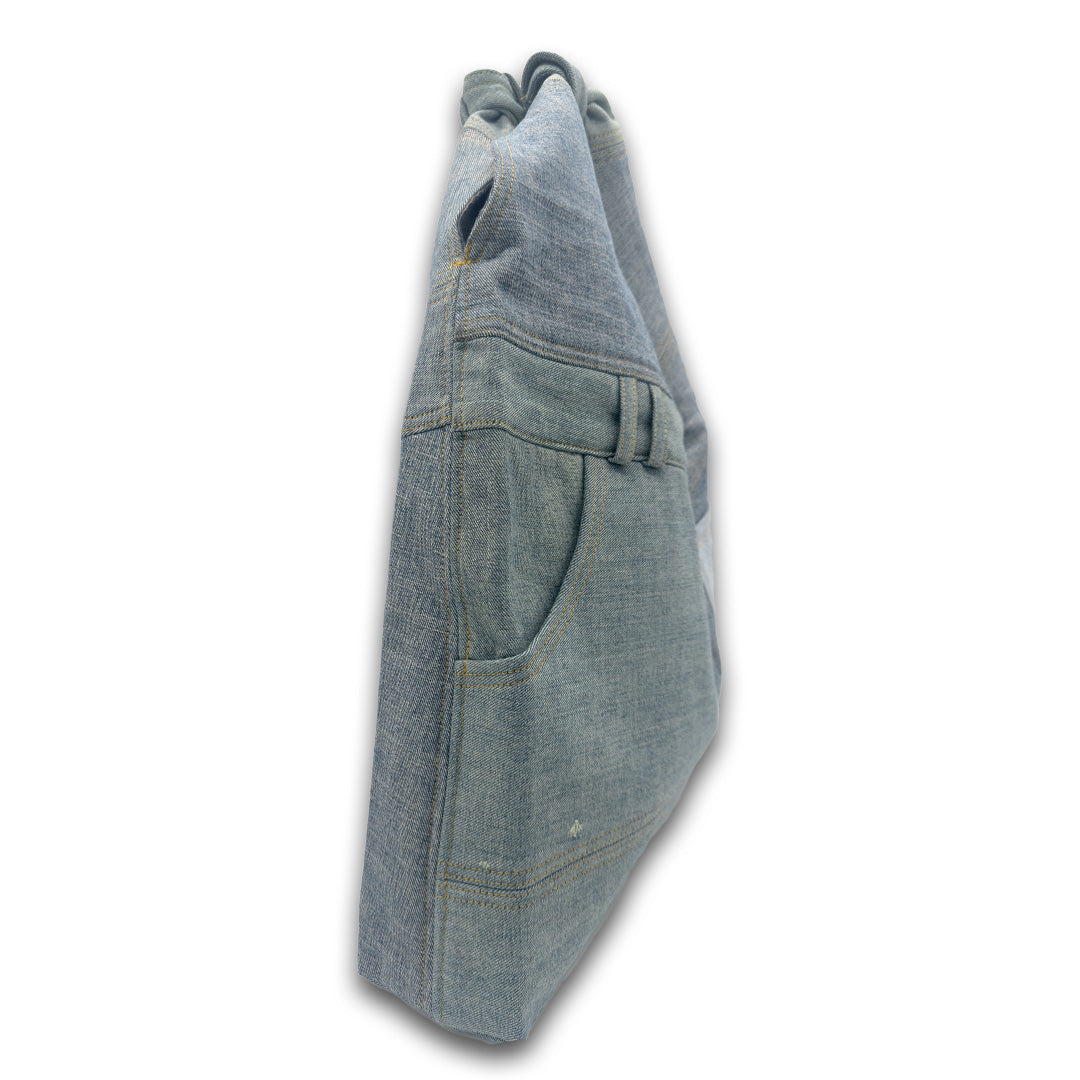 THE OVERSIZED SACK TOTE