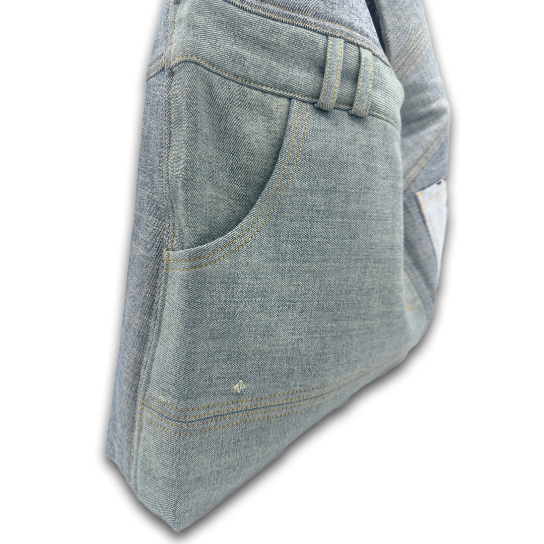 THE OVERSIZED SACK TOTE